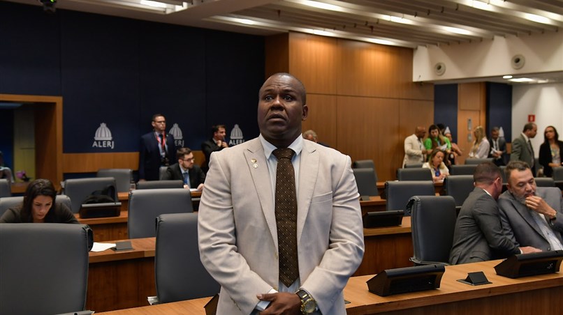 Condenados por racismo podem ser proibidos de assumir cargos comissionados