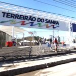 Mulheres em vulnerabilidade social precisam trabalhar quatro anos só para comprar absorventes