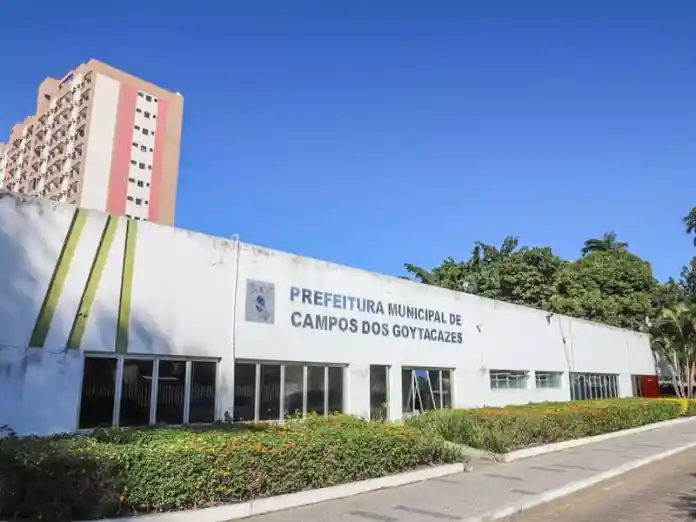 Prefeitura publica edital do concurso para cargos de nível Médio e Superior