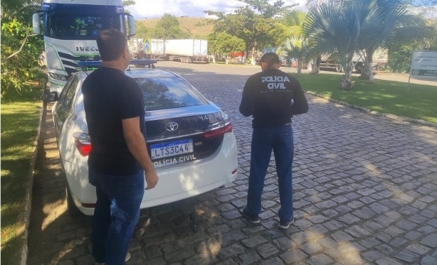 Polícia Civil cumpre mandado de prisão por tráfico de drogas em Itaperuna