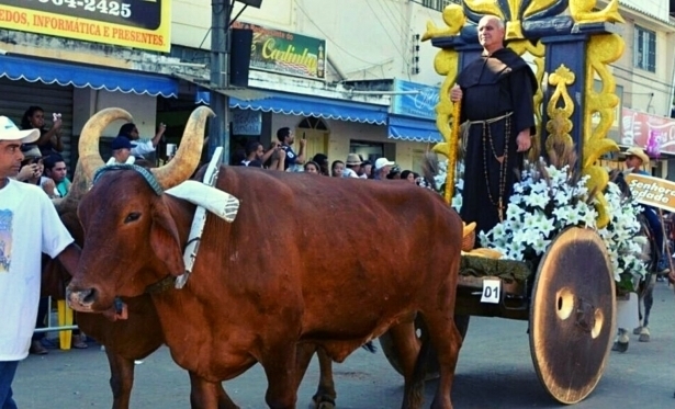 Festa dos Carros de Boi de Raposo tem data confirmada